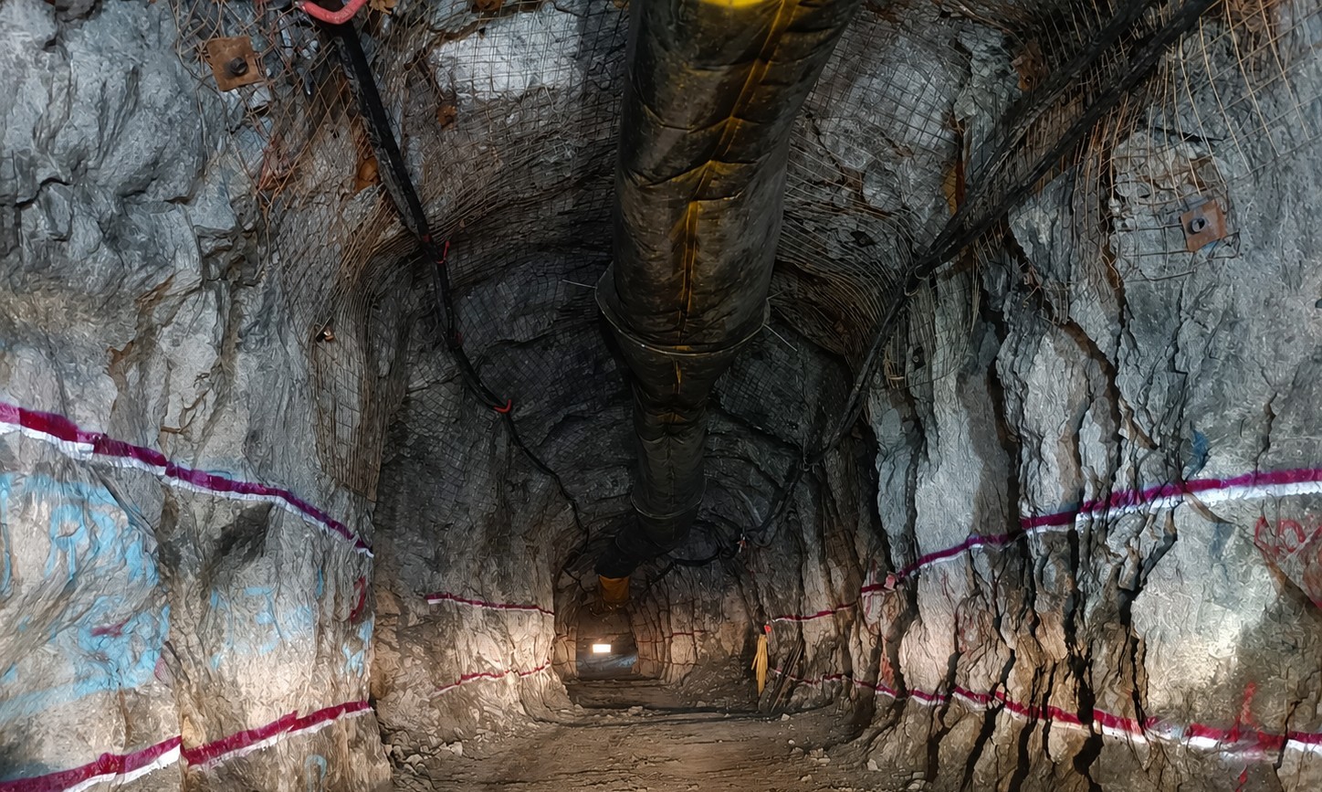 Túnel minero
